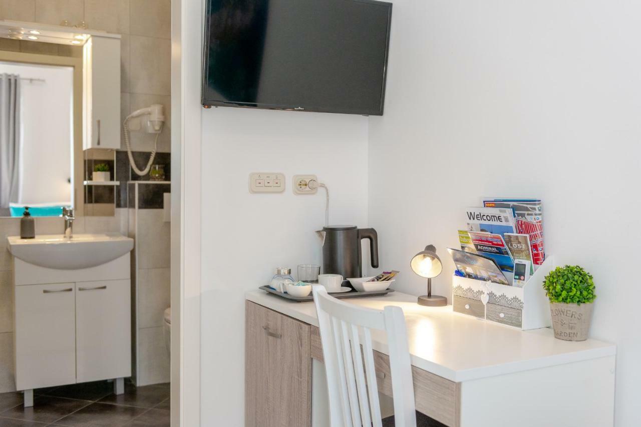 Studio Apartment & Room Ten - Free Parking Dubrovnik Exterior photo